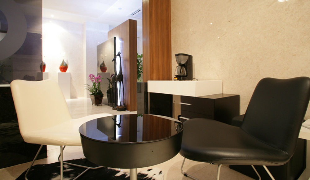 Antives Hotel Коян Экстерьер фото