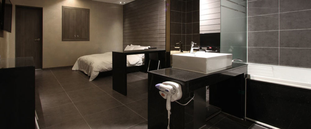 Antives Hotel Коян Экстерьер фото